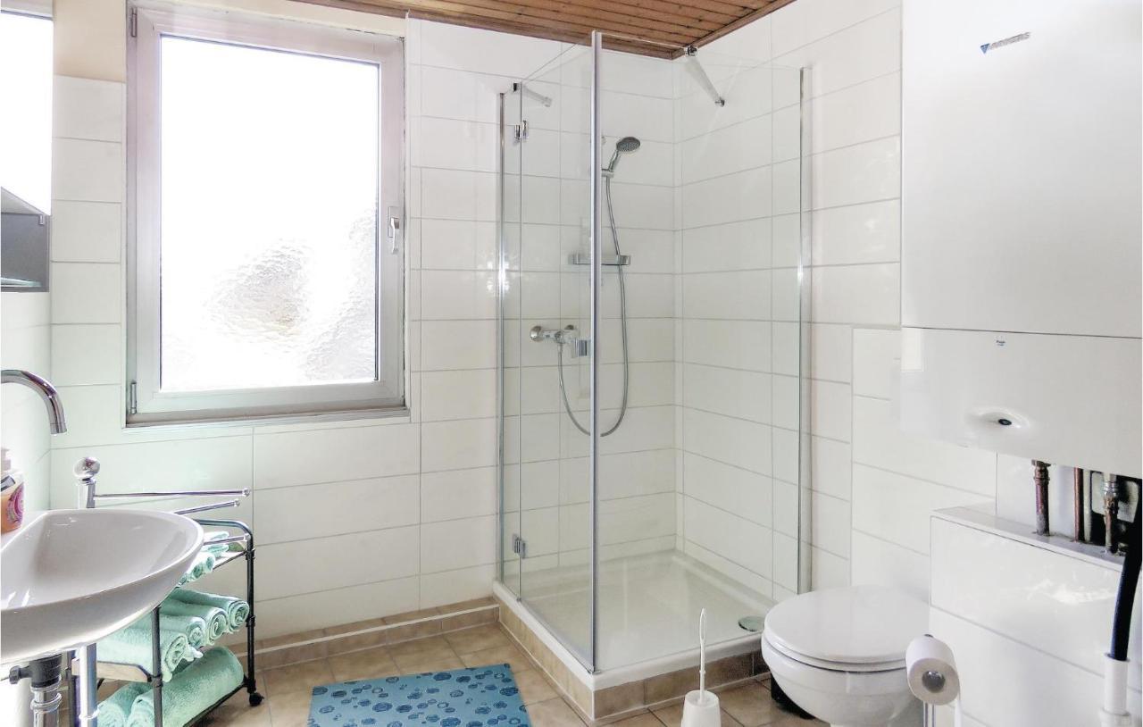 Gorgeous Apartment In Lahnstein With Kitchen Luaran gambar